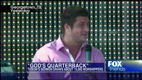 Tim Tebow Draws Crowd of 15,000 to Easter Service; Pastors of Celebration Church Talk About the NFL Star’s Sermon