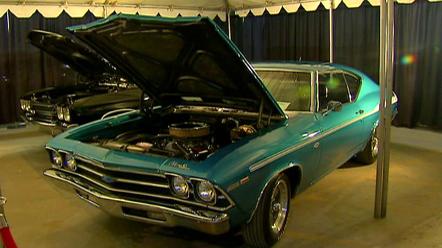 Feds auction seized muscle car collection