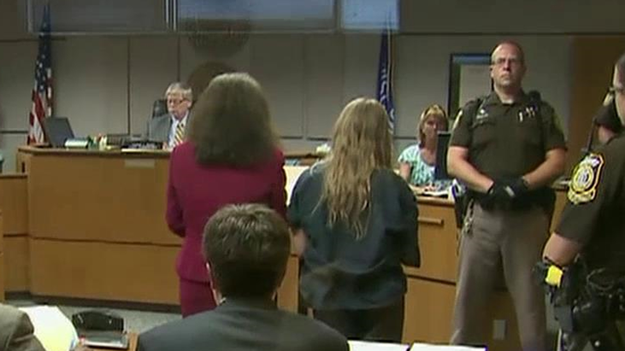 Slender Man trial delayed, might not stay in adult court