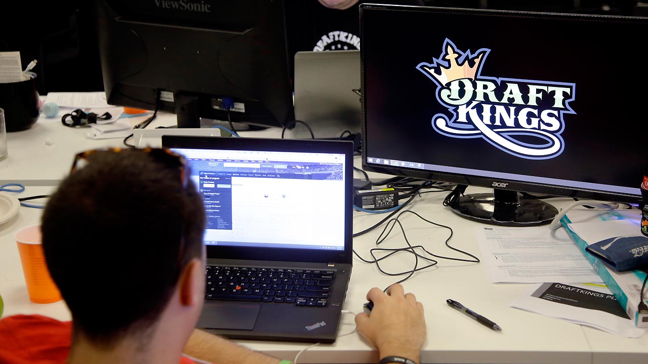 Legal fallout from fantasy sports sites scandal