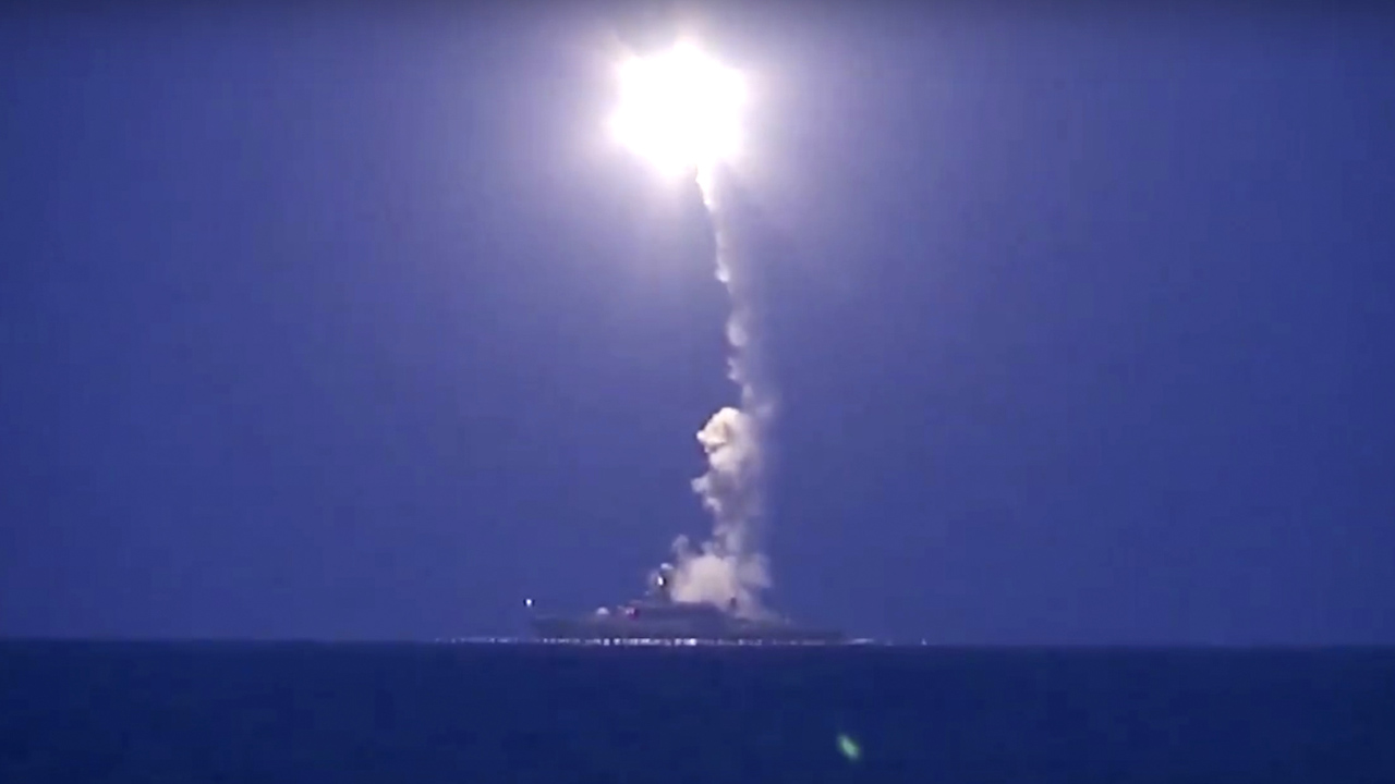 Russia launches cruise missiles, hitting Syrian targets