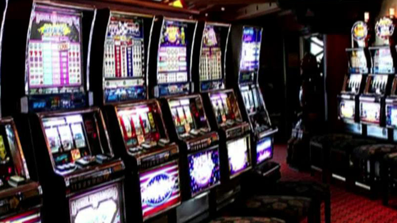 Casino claims woman's $8M jackpot was machine malfunction