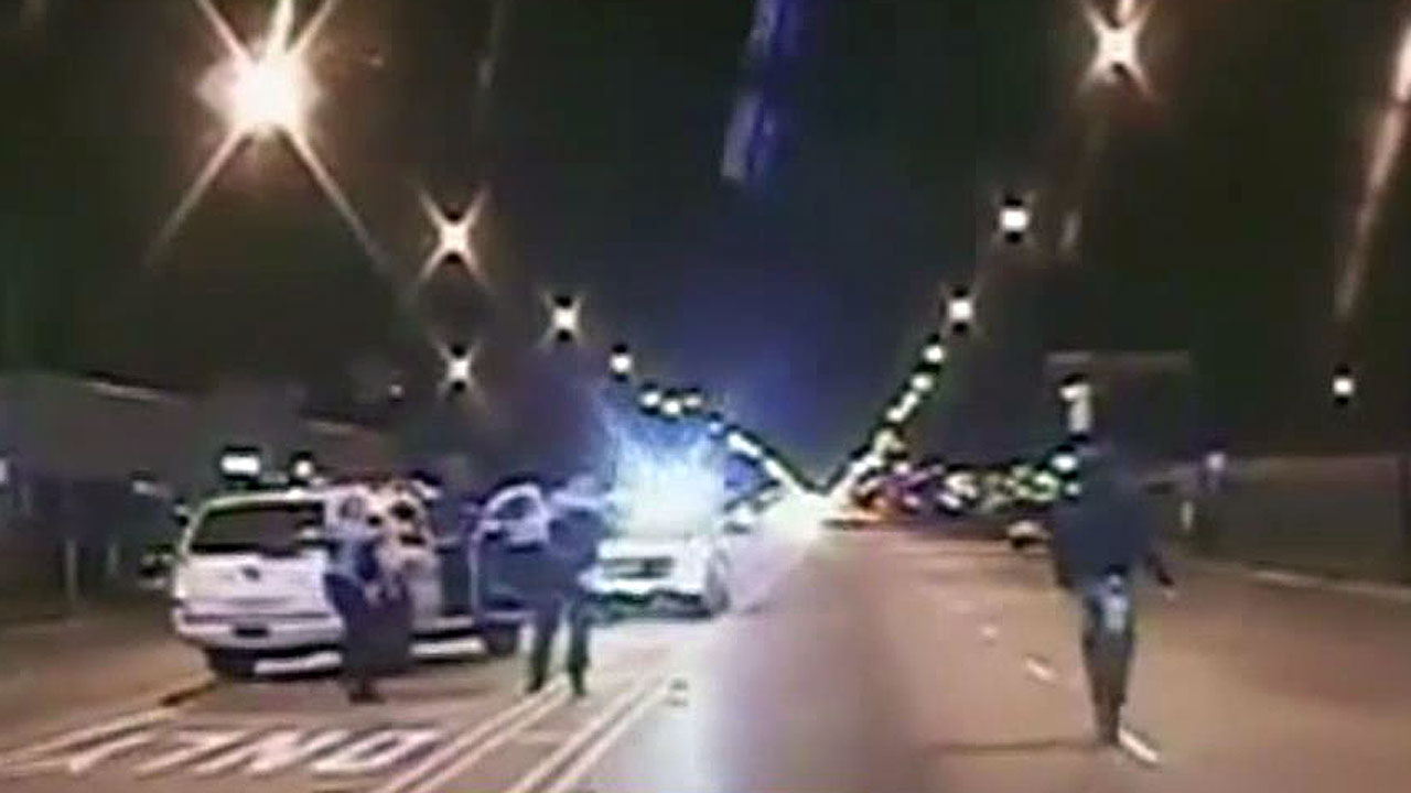 Chicago police release video of officer shooting teenager