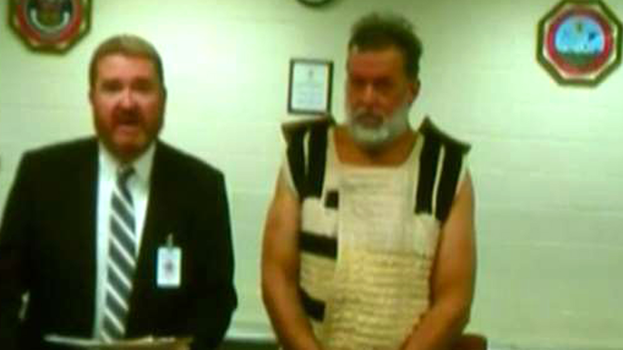 Suspected Planned Parenthood shooter makes court appearance
