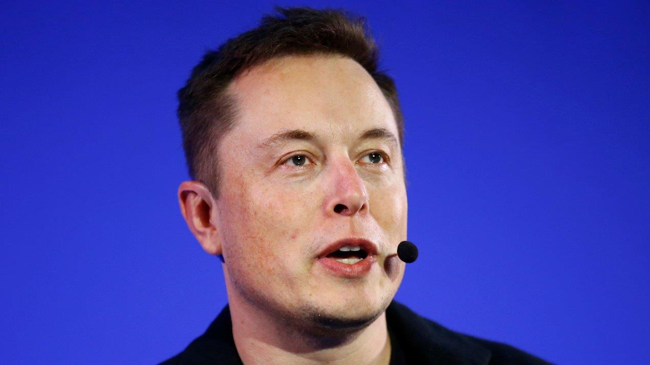 Elon Musk warns humans must occupy Mars before it's too late