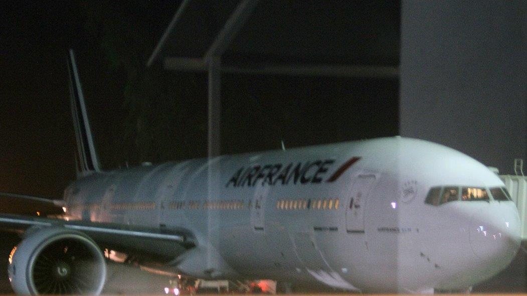 Device found on Paris-bound Air France flight a hoax