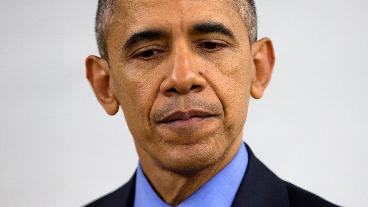 Obama blames lack of messaging for anxiety about ISIS