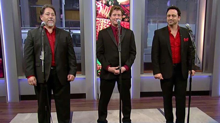 New York Tenors perform 'I'll Be Home for Christmas'