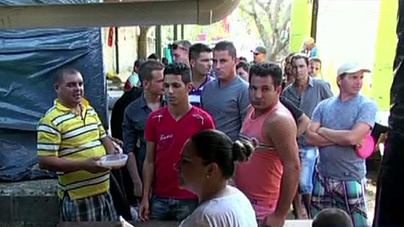 Deal reached to begin moving Cuban migrants to the US 