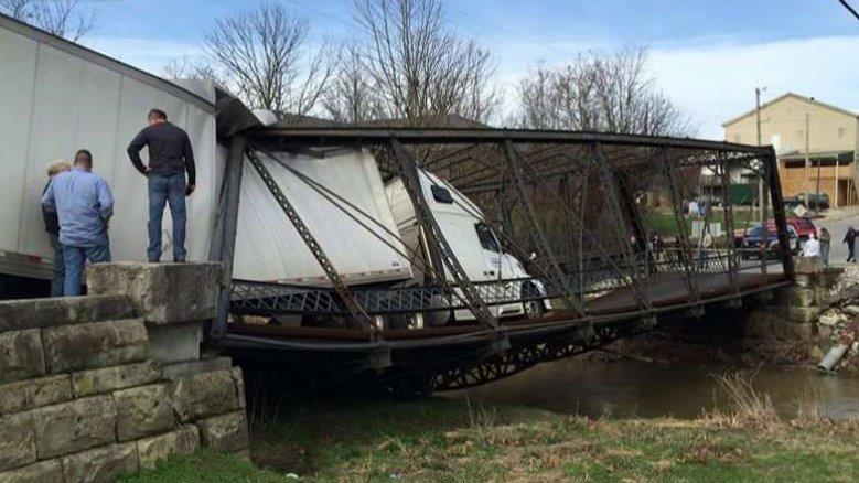 Young trucker destroys historic Indiana bridge