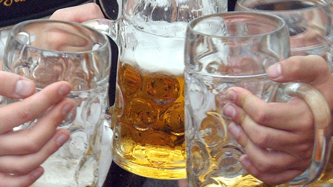 New UK guidelines say alcohol boosts cancer risk