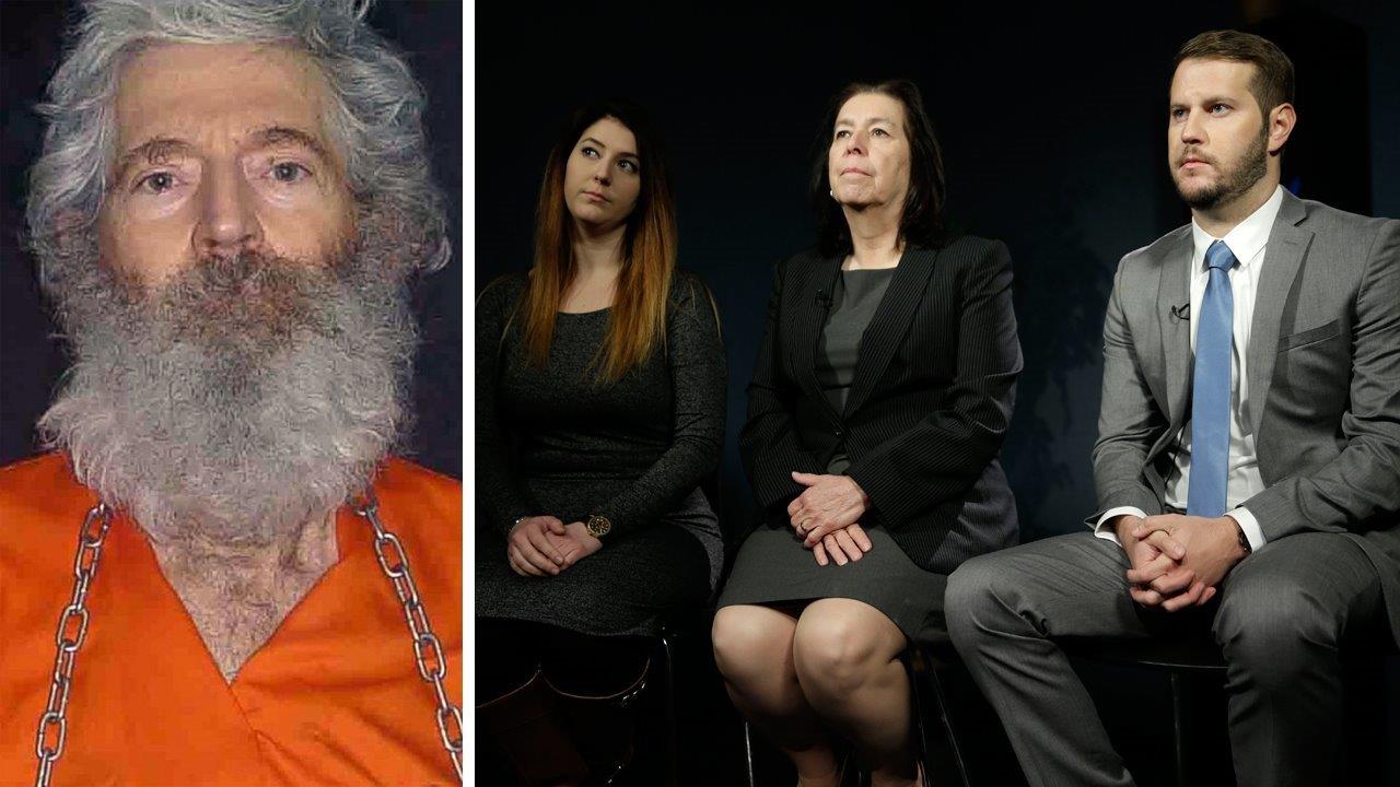 FBI meluncurkan halaman Facebook untuk membantu menemukan agen Robert Levinson yang hilang