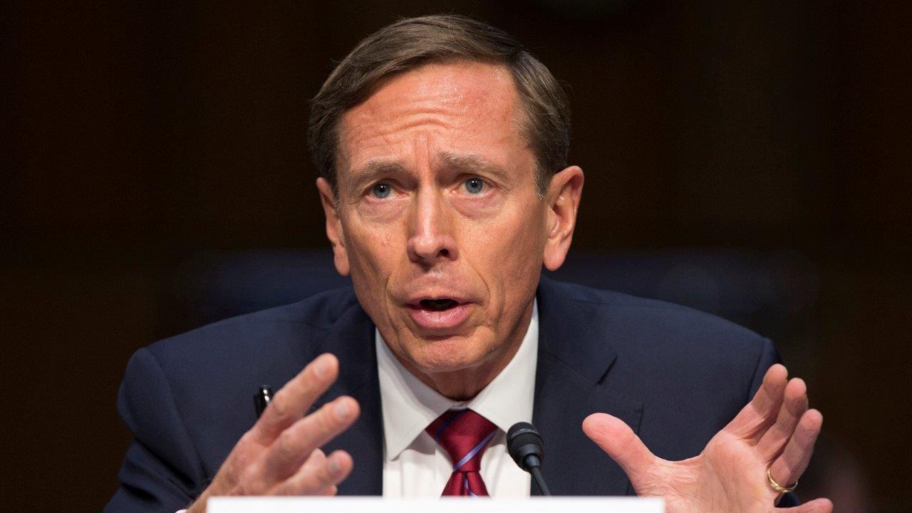 Pentagon considers demoting four-star general David Petraeus