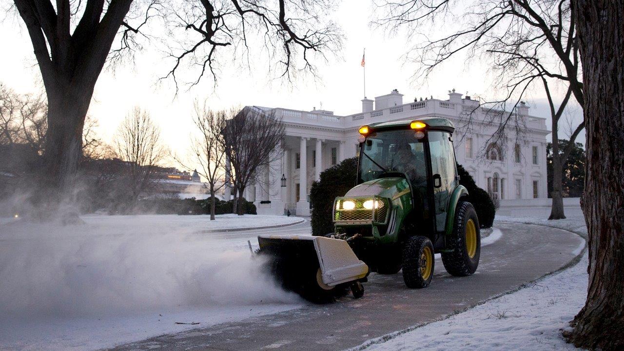 East Coast bracing for first major snowstorm of 2016