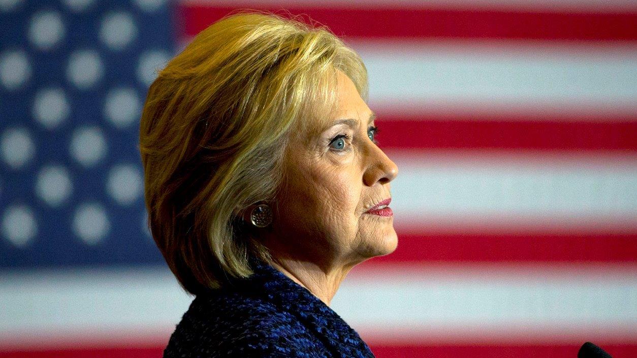 Was last-minute town hall forum scheduled to help Hillary?