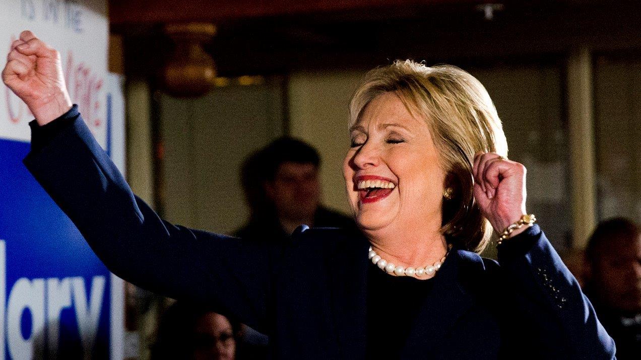 Clinton plays gender card in response to 'establishment' jab