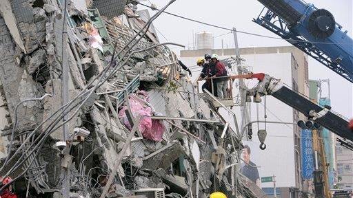 Rescuers search for survivors after deadly Taiwan earthquake