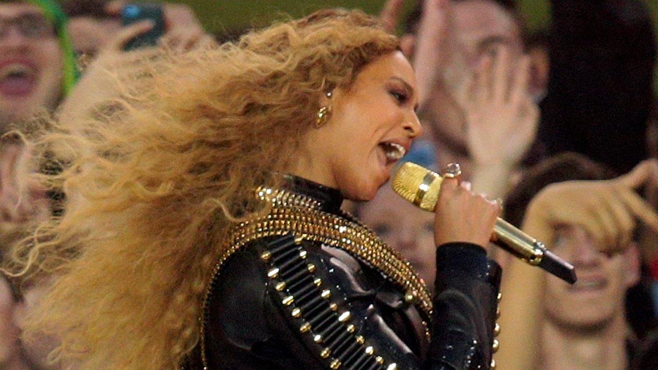 Super Bowl fans to protest Beyonce's performance