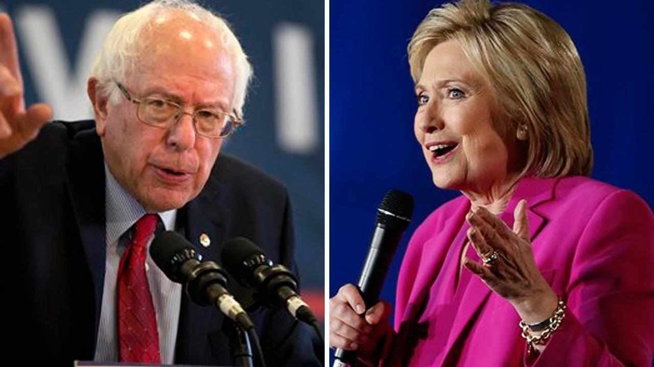 Clinton, Sanders make last minute moves to win over voters