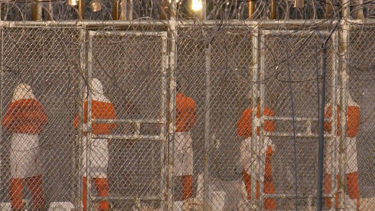 Can the president's plan to close Gitmo gain any traction?