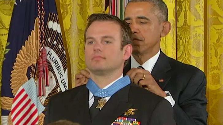 President presents Medal of Honor to Navy SEAL Edward Byers