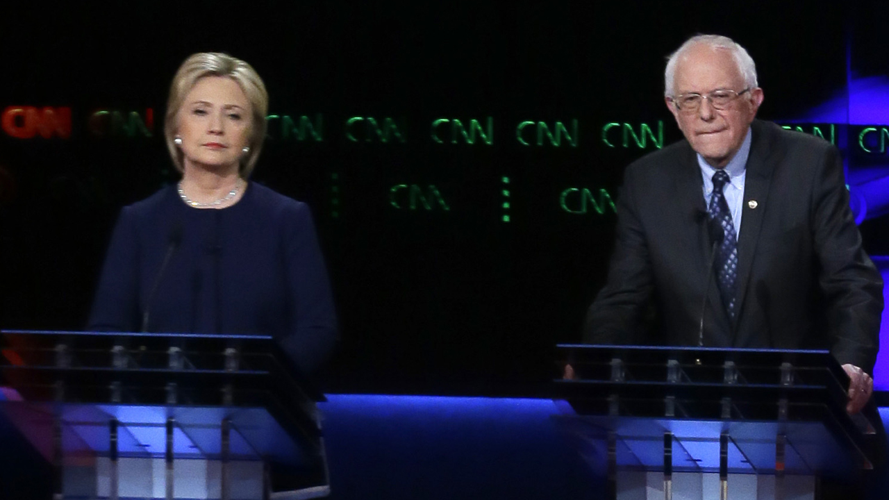 Clinton, Sanders campaign ahead of Michigan primary 