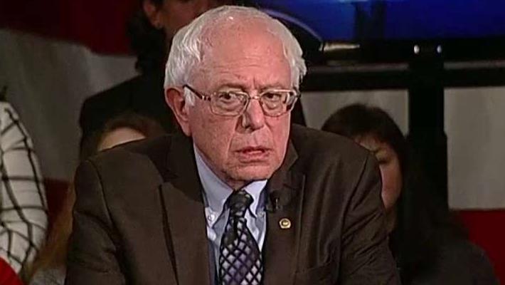 Sanders clarifies controversial comment on poverty and race