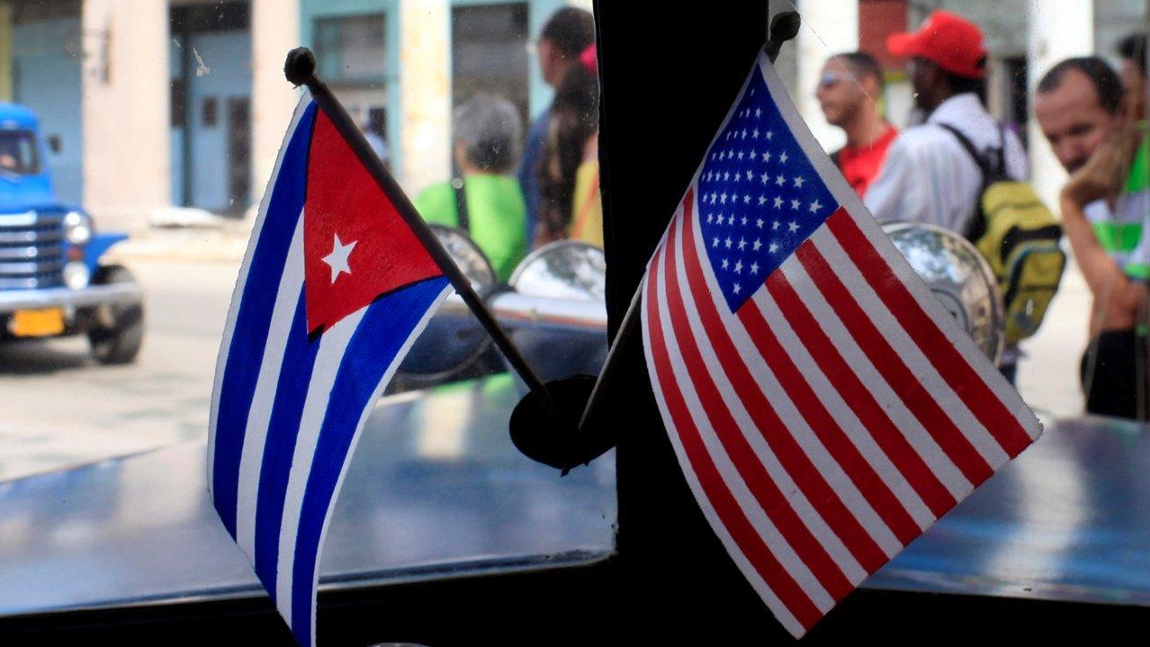 Candidates weigh in on new Cuba policies during GOP debate