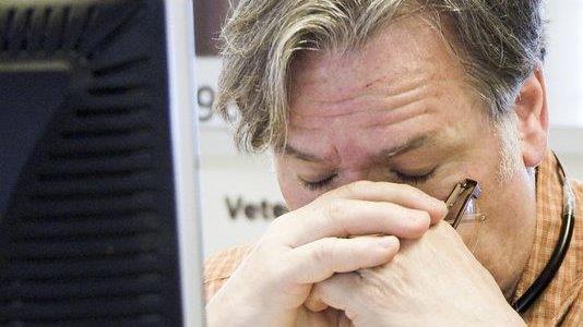 Report: Suicide hotline dropped 1.4 million calls from vets