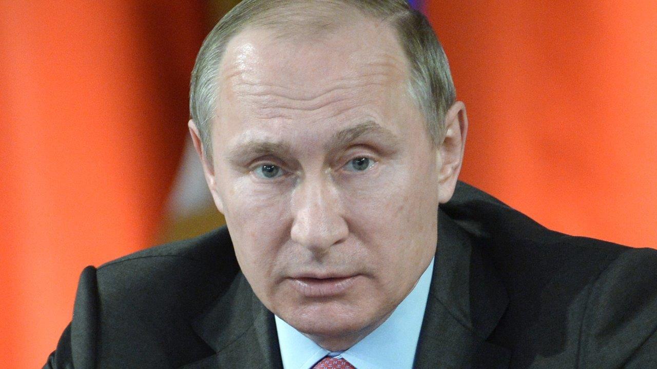 Putin orders Russian troops to begin pulling out of Syria