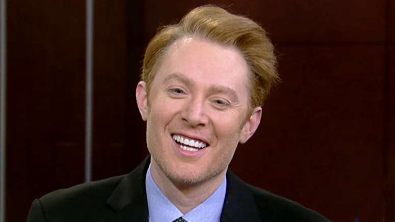 Clay Aiken weighs in on 2016 politics