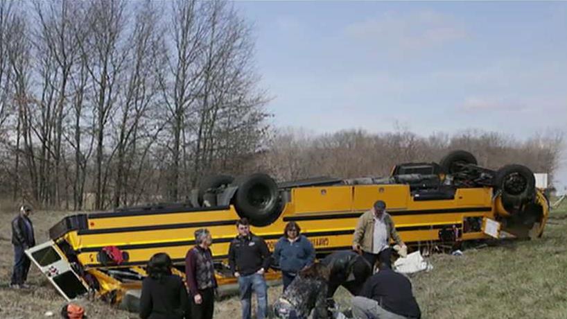 School basketball team survives when bus overturns in crash