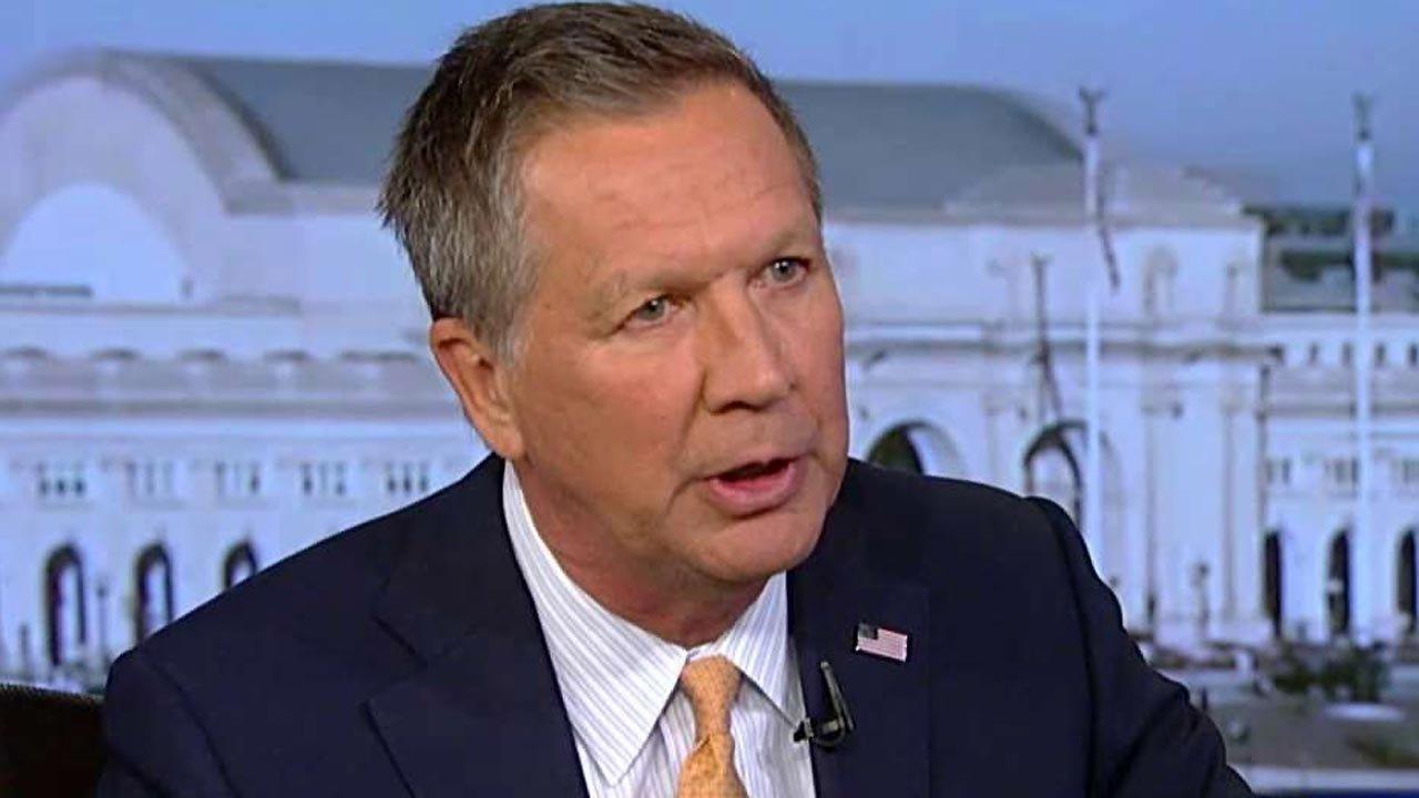 Jajak Pendapat Fox News: Cruz, Kasich mengungguli Clinton dalam pertarungan hipotetis tahun 2016