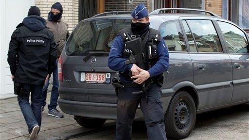 Manhunt under way for suspects in Belgium terrorist attacks