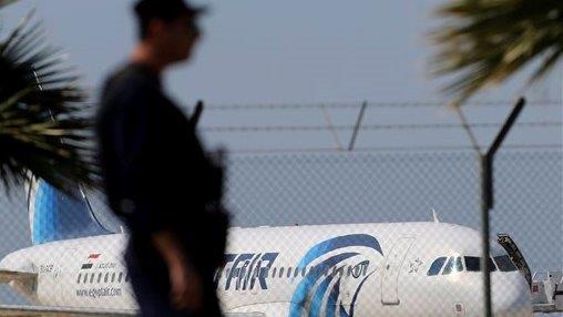 EgyptAir hijacker arrested after tense standoff in Cyprus 