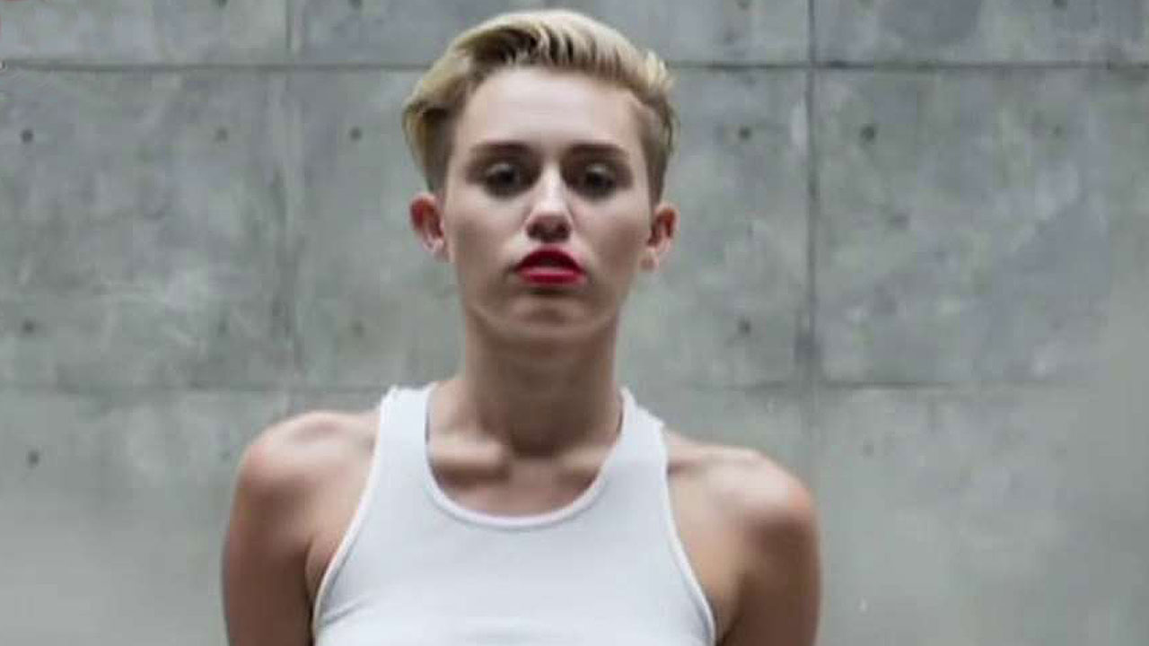 Kennedy's Topical Storm: Miley Silent
