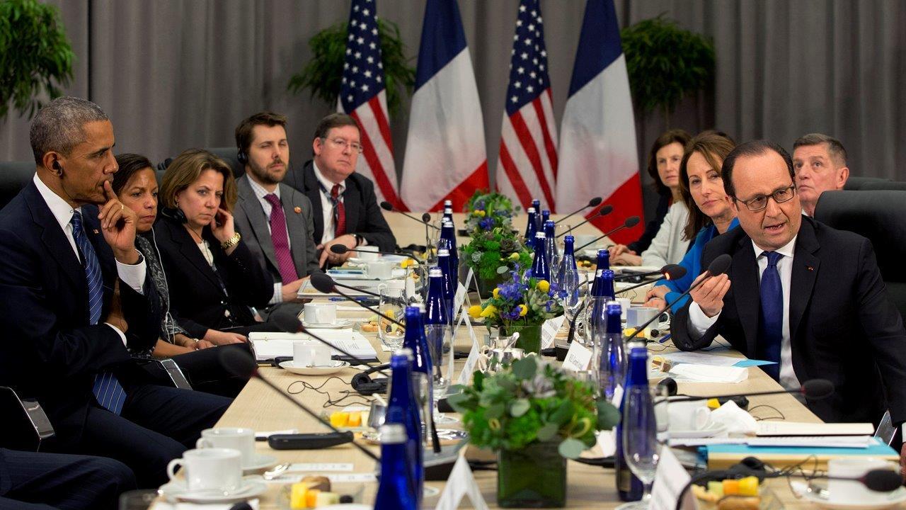Kelompok tersebut memperbarui tuduhan Gedung Putih menghapus komentar-komentar teror Hollande