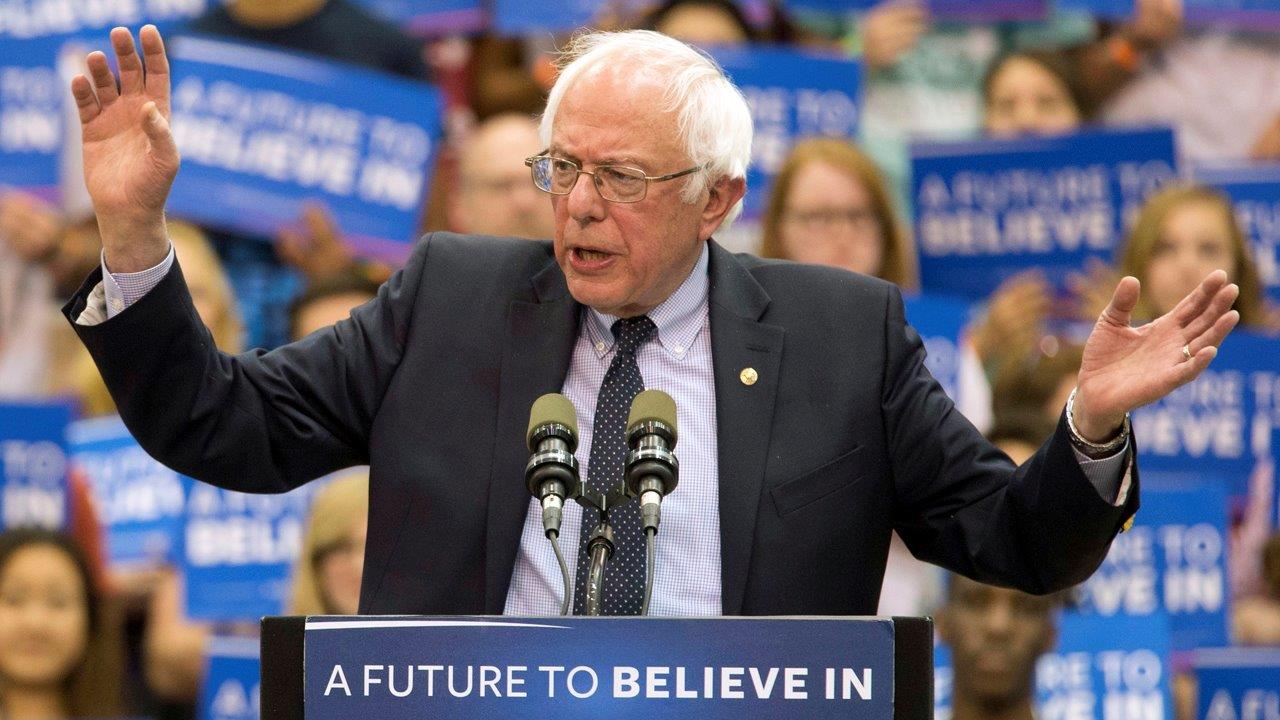 Apakah Bernie Sanders Kini Menjalankan Kampanye Siapa Peduli?