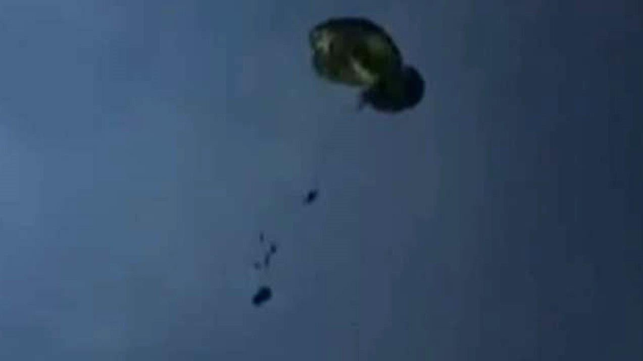 Look out below! Failed Army airdrop sends Humvees plummeting