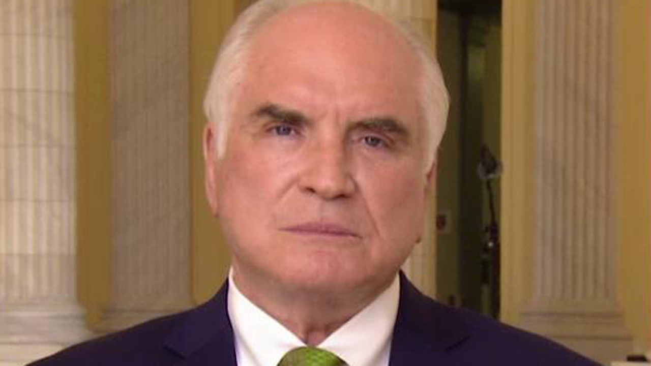 Rep. Kelly memanggil delegasi yang tidak terikat untuk mengikuti pemilih