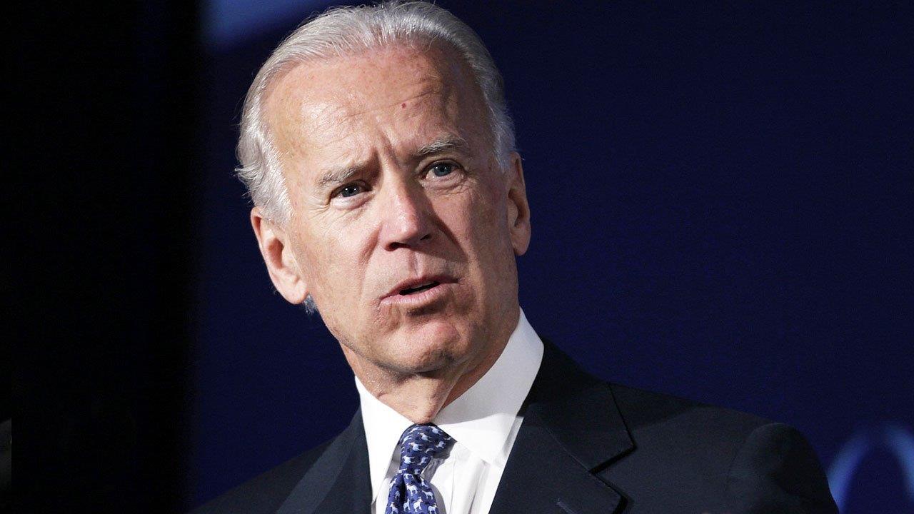 Biden pushes for more national unity on trip to Iraq
