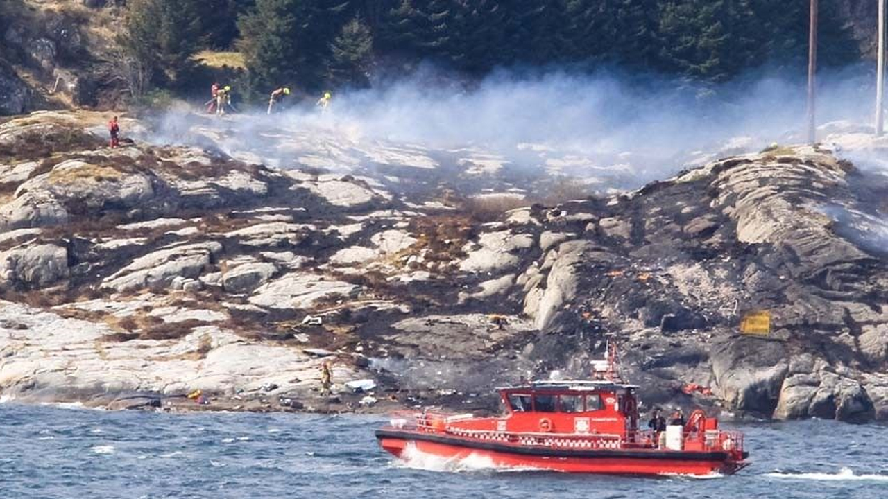 Rescue efforts under way after helicopter crash in Norway