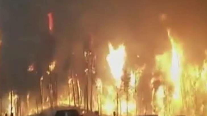 Pakar mengatakan evakuasi kebakaran hutan di Kanada merupakan yang terbesar dalam sejarah