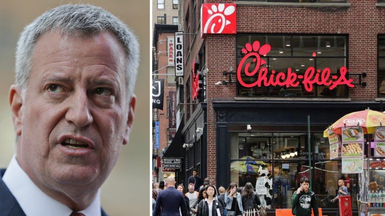 Mayor urges New Yorkers to avoid Chick-fil-A