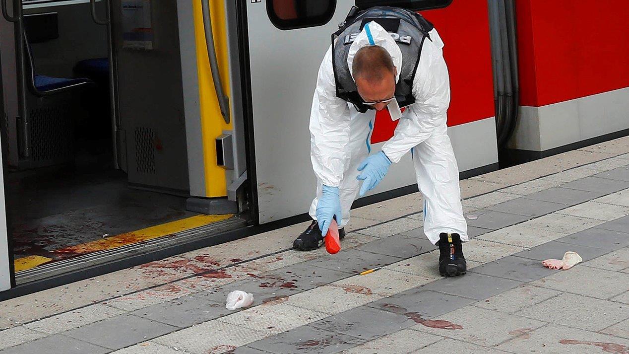1 killed, 3 hurt in stabbing attack at German train station