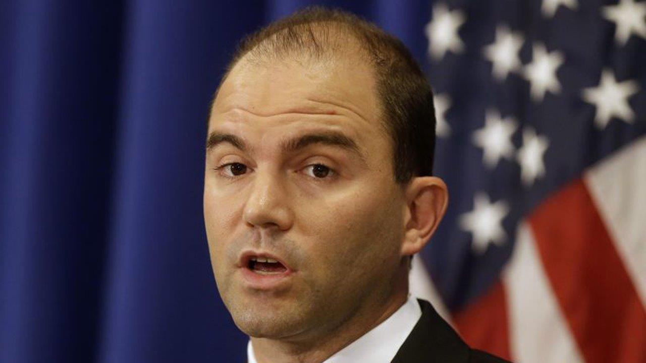 Should Ben Rhodes be held accountable for duping the press?