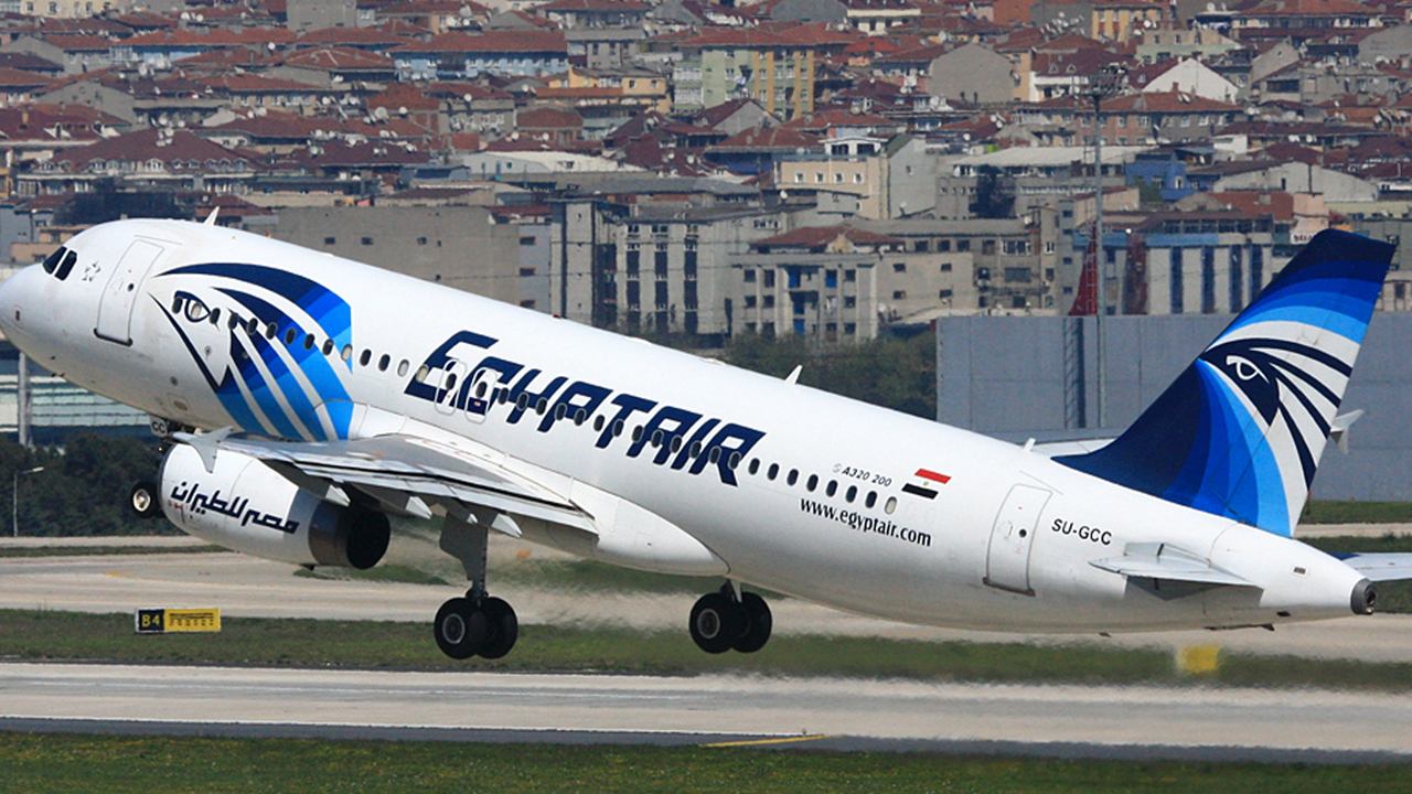 Teams combing Mediterranean Sea for missing EgyptAir plane