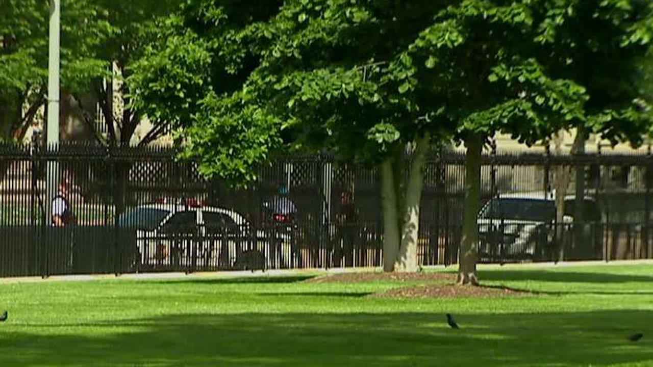 White House lawn cleared amid report of shooting