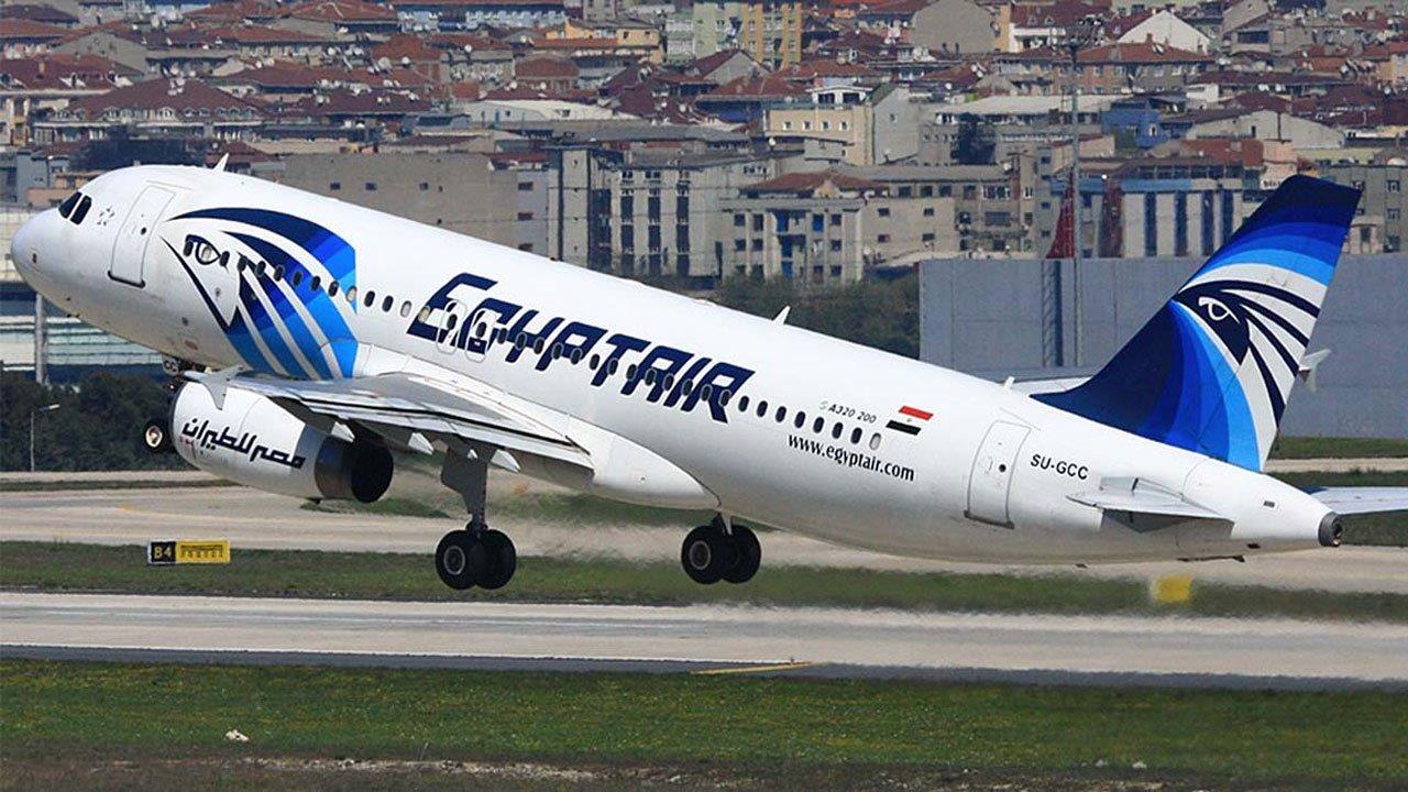 Smoke alerts received from EgyptAir jet before crash