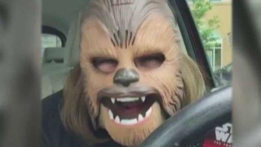 Mother finds extreme happiness in Chewbacca mask 